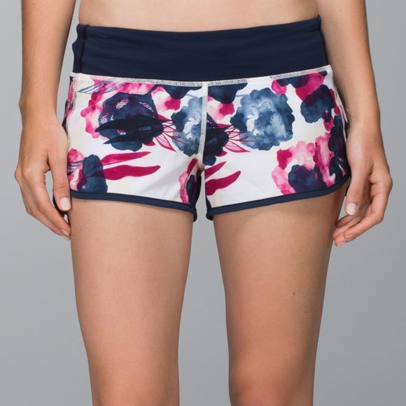Rare! Lululemon Run Speed Shorts navy, cream, berry (Inky Floral Ghost Inkwell) - Picture 6 of 8